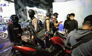 Nekat Balap Liar di Klewer, 3 Motor Pemuda Disita