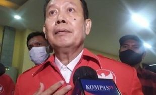 Samakan Natalius Pigai dengan Gorila, Ambroncius Nababan Tersangka Rasisme