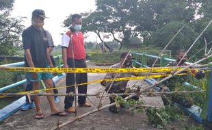 Fondasi Terancam Ambles, Jembatan Kali Kongklangan Klaten Cucukan Ditutup