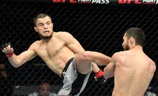 Sepupu Khabib Nurmagomedov Debut di UFC, Langsung Menang