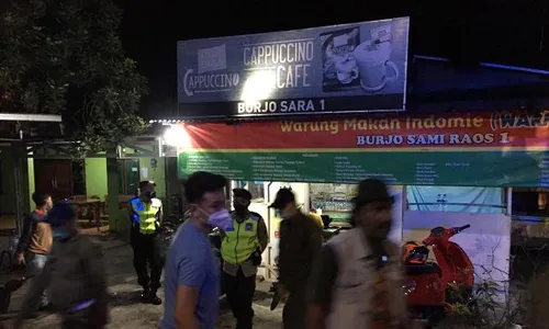 Langgar Aturan PPKM, 86 PKL dan 11 Restoran di Semarang Kena Sanksi