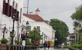 Sejumlah Wilayah Jateng Banjir, Ganjar Minta Semua Siaga Satu