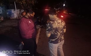 Bruk Bruk! Pengendara Motor di Jogja Tiba-Tiba Ditendang Orang Tak Dikenal