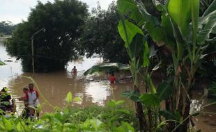 Selain Jebres, Banjir Akibat Luapan Bengawan Solo Juga Terjadi di Sangkrah