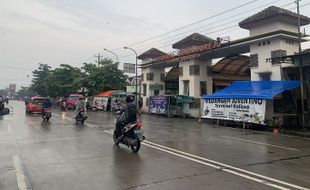 Pemkab Karanganyar Ingatkan PKL Tertib Aturan Jam PPKM