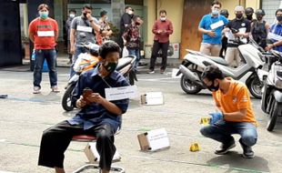 Rekonstruksi Ungkap Peran 3 Tersangka Penggerak Massa Dalam Penyerangan BPR Adipura Tipes Solo