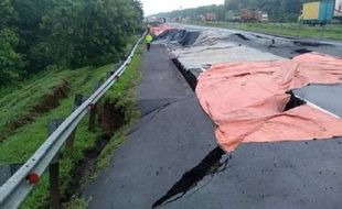 Tol Cipali Ambles, Distribusi Barang di Pulau Jawa Tersendat