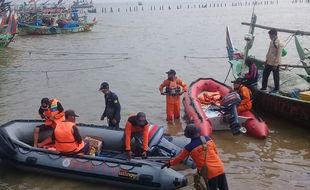 Nelayan Majalengka Hilang Ditelan Ombak di Perairan Pati