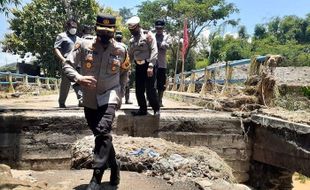 Ambyar, Tiga Jembatan di Magetan Rusak Diterjang Banjir