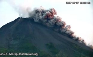 BPPTKG: Awan Panas Gunung Merapi Meluncur ke Barat Daya