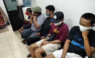 Pesta Ciu Bareng Anak Muda, Kakek-Kakek Warga Sondakan Solo Ditangkap