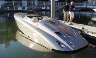 Porsche Fearless Yachts, Melaju dengan Mesin 550 Tenaga Kuda di Air