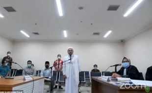 Keras, Habib Rizieq Tolak Hadiri Sidang Virtual!