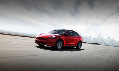 Di Tengah Persaingan Mobil Listrik, Tesla bakal jadi Mobil Dinas di Cina