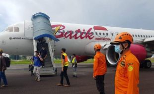 Pesawat Batik Air Mendarat Darurat di Kualanamu Sumut, Begini Kesaksian Penumpang