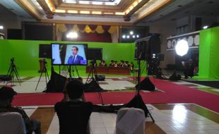 Hadir Secara Virtual Pada Acara Dies Natalis UNS Solo, Ini Pesan Presiden Jokowi