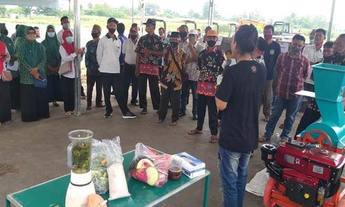 Petani dan Ibu-Ibu di Wonoboyo Klaten Cuma Butuh 1 Jam Olah Sampah Jadi Kompos