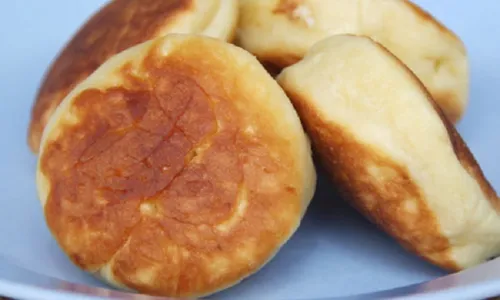 Kue Khamir, “Dorayaki” Kenyal Kudapan Khas Kabupaten Pemalang