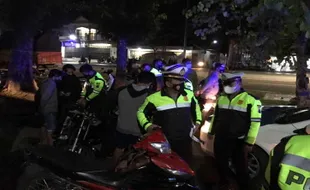 Bikin Kapok dan Malu, Begini Cara Polres Karanganyar Tertibkan Pengguna Knalpot Brong