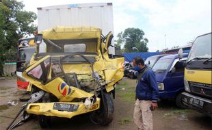 Terungkap, Ini Identitas 4 Korban Kecelakaan Karambol 3 Truk di Tol Sragen