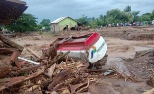 Flores Banjir, Korban Jiwa Capai 44 Orang...