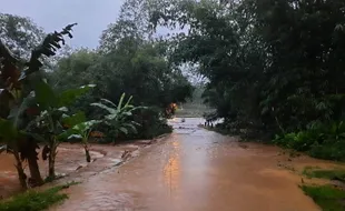 10 Desa di Wonogiri Diterjang Banjir dan Longsor, Sejumlah Rumah Rusak Berat