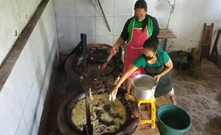 Taro Jawa AKA Keripik Gedebok Pisang Asli kedawung Sragen, Gurih Lur!