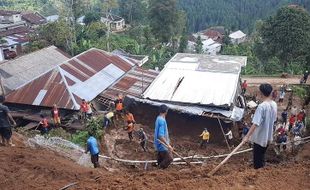 Tanah Longsor Intai Warga di 6 Kecamatan di Karanganyar