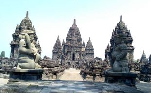 Tahan! Setelah Penyekatan Anda Bisa Coba Kunjungi Candi Sewu dengan KRL