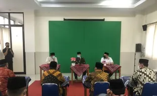 Kunjungi Ponpes Budi Utomo Solo, Danrem Warastratama Ingatkan Santri Jangan Mudik