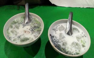 Segarnya Dawet Bayat Klaten, Saat Diminum Langsung Mak Cles