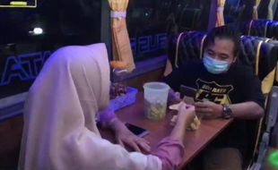 Wow! Bus Di Wonogiri Ini Tawarkan Sensasi Ngabuburit Dan Bukber Ala Restoran Berjalan