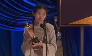 Menang Oscar 2021, Chloe Zhao Cetak Sejarah