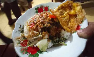 Cerita Unik Siswa Asal Papua di Sragen, Tak Cocok Makan Nasi Tumpang