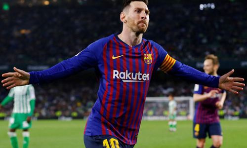 Terbang dari Barcelona, Messi Berlabuh ke PSG