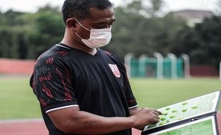 Kanu Absen di Derbi Mataram, Persis Solo Pilih Sandi Sute atau Hyunkoo?