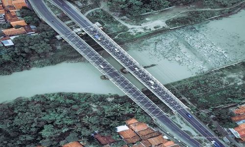 Rawan Kecelakaan, Jembatan Comal Pemalang Ditunggui Siluman?