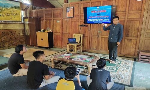 10 Berita Terpopuler : Asyiknya Belajar Bahasa Inggris di Borobudur - Pemilik Konter HP di Solo Hilang