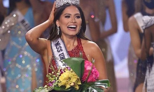 Andrea Meza Sabet Gelar Miss Universe 2020