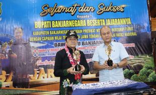 Antusiasme Banjarnegara Sambut Dua Piala Dawet Ayu dari API Award