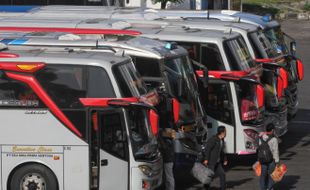 Ada Larangan Mudik, Bus AKAP Di Terminal Tirtonadi Solo Setop Operasi Mulai 6 Mei