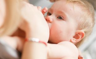 Kemampuan Bayi Menghisap Pengaruhi Tumbuh Kembang di Masa Depan