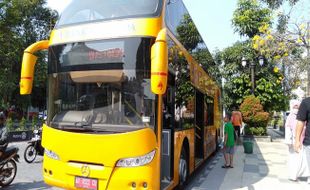 Isi Libur Lebaran dengan Wisata Keliling Solo Naik Bus Tingkat