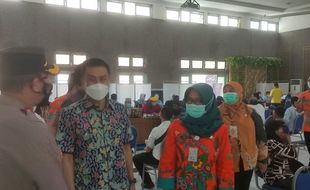 Studi di Tiongkok, 22 Mahasiswa Salatiga Jadi Sasaran Vaksinasi Massal