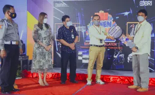 Panen Hadiah Simpedes BRI Klaten Diundi, Ini Nasabah Yang Beruntung Dapat Honda Mobilio