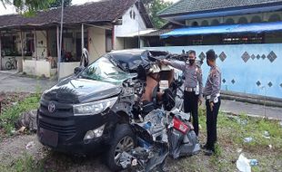 Kecelakaan Beruntun di Tol Boyolali: 2 Penumpang Mobil yang Disopiri Warga Laweyan Solo Meninggal