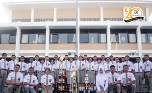 SMA Unggul Del Toba Samosir Jadi SMA Swasta Terbaik se-Indonesia