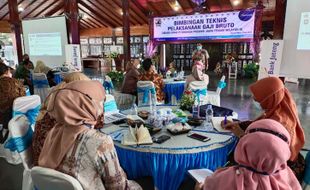 Bendahara Sekolah Belajar Teknis Pelaksanaan Gaji Bruto Bareng Bank Jateng dan Disdik