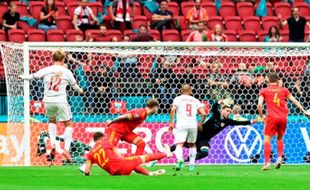 Wales 0-4 Denmark: Tim Dinamit Kembali Meledak!