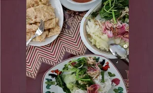 Nasi Pecel Kecombrang Khas Banyumas, Kuliner Sehat Favorit Pejabat